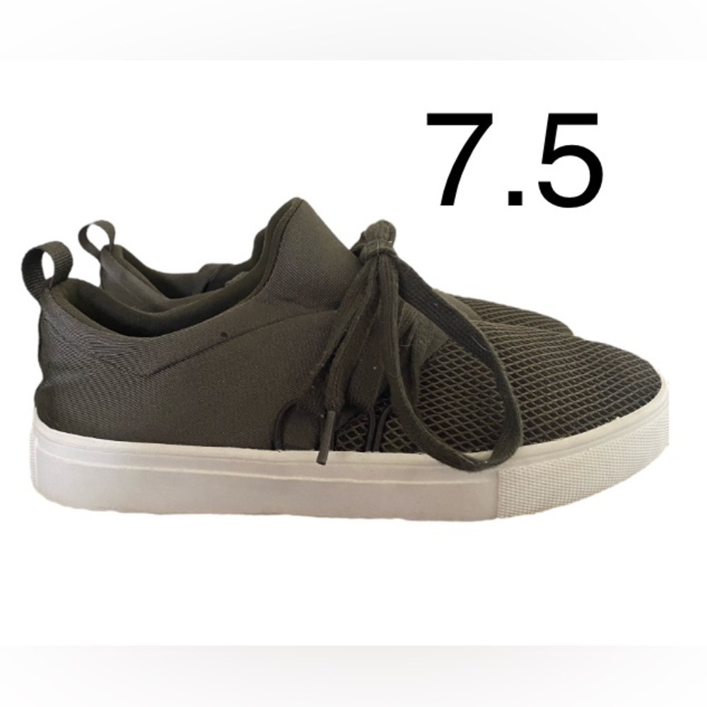 Olive Sneakers Size 7.5